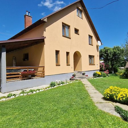 У Дядька Guest House Pilipets Exterior foto