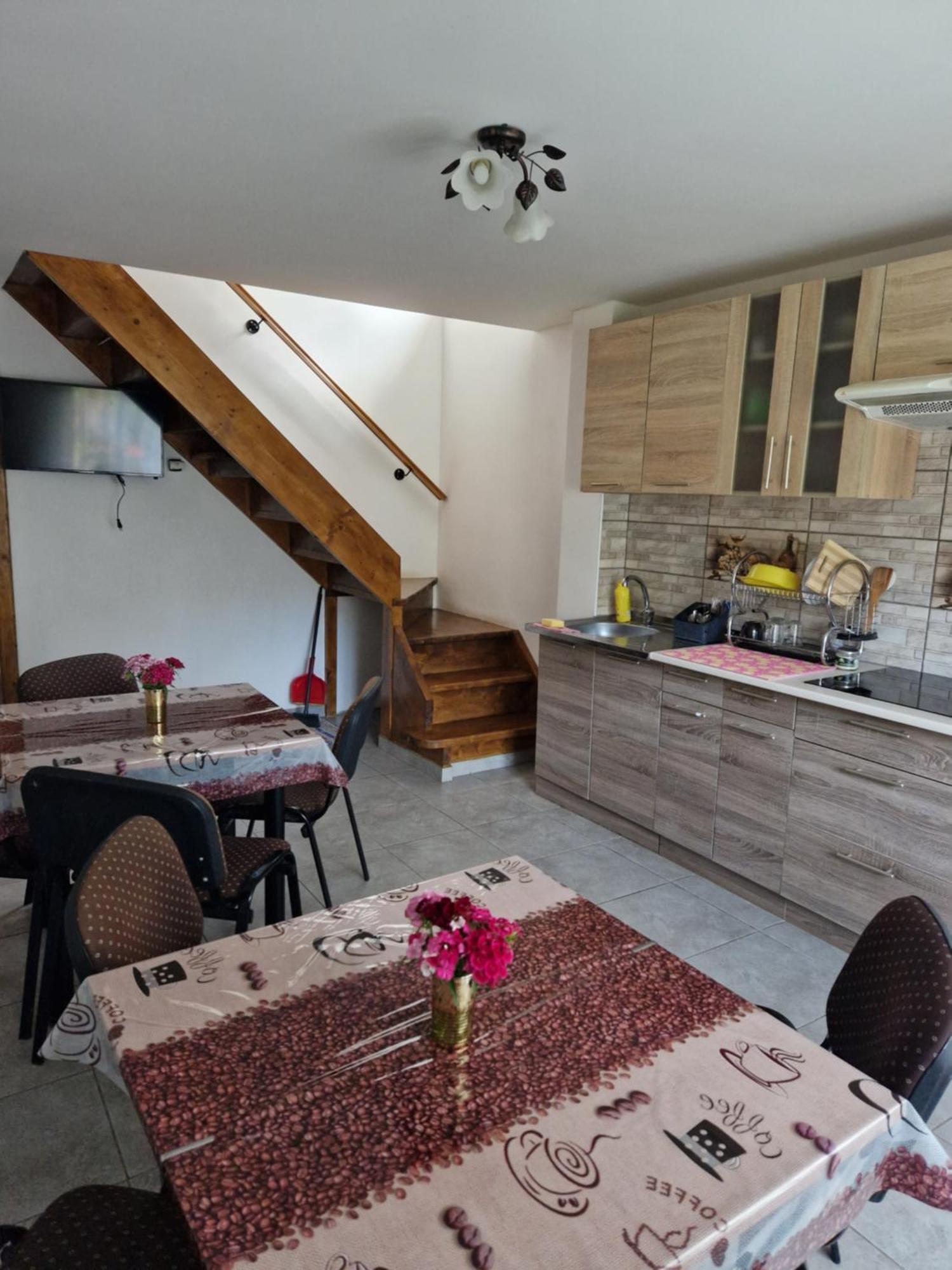 У Дядька Guest House Pilipets Exterior foto